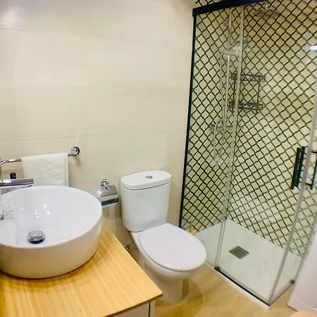 Solana Tulipanes Parking Pool Terrace