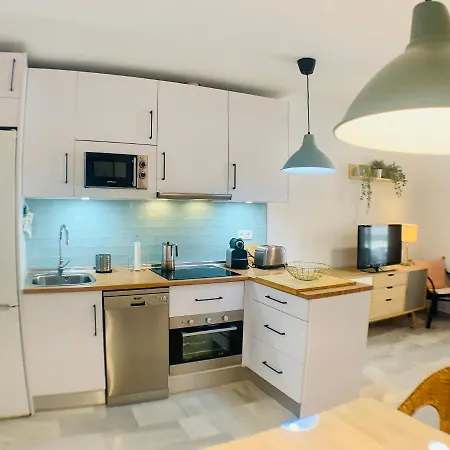 Solana Tulipanes Parking Pool Terrace Апартаменты *