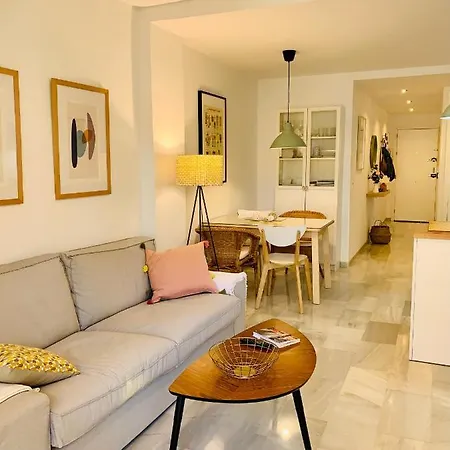 Solana Tulipanes Parking Pool Terrace *