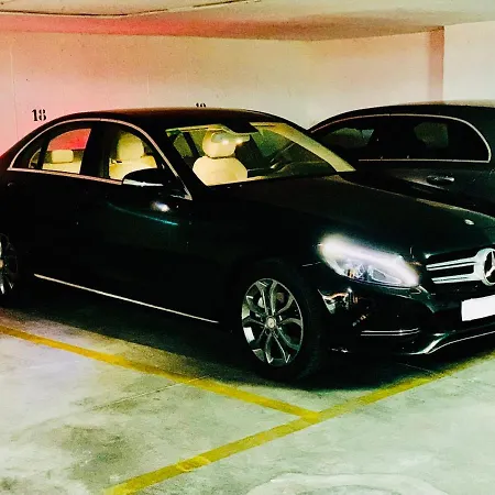 Solana Tulipanes Parking Pool Terrace Фуэнхирола