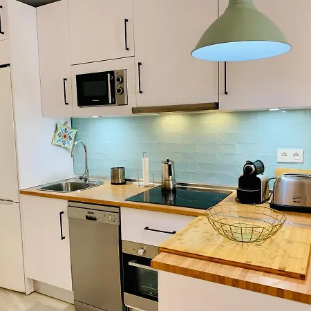 Solana Tulipanes Parking Pool Terrace Апартаменты Фуэнхирола