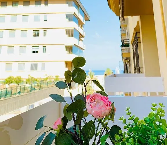 Solana Tulipanes Parking Pool Terrace Apartment