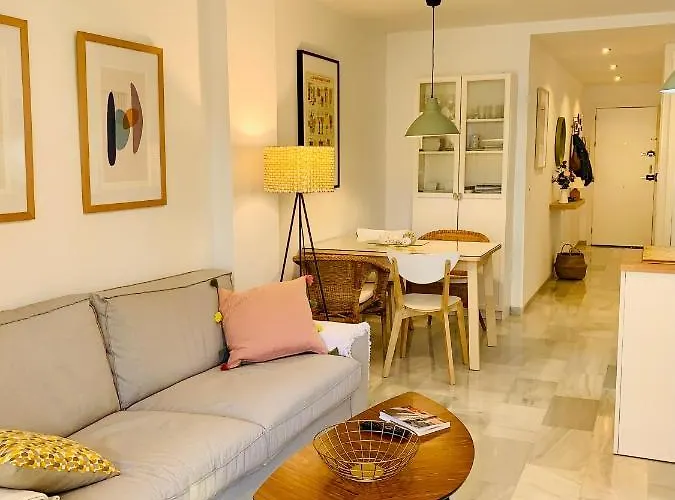 Solana Tulipanes Parking Pool Terrace *