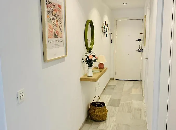 Solana Tulipanes Parking Pool Terrace Apartment Fuengirola