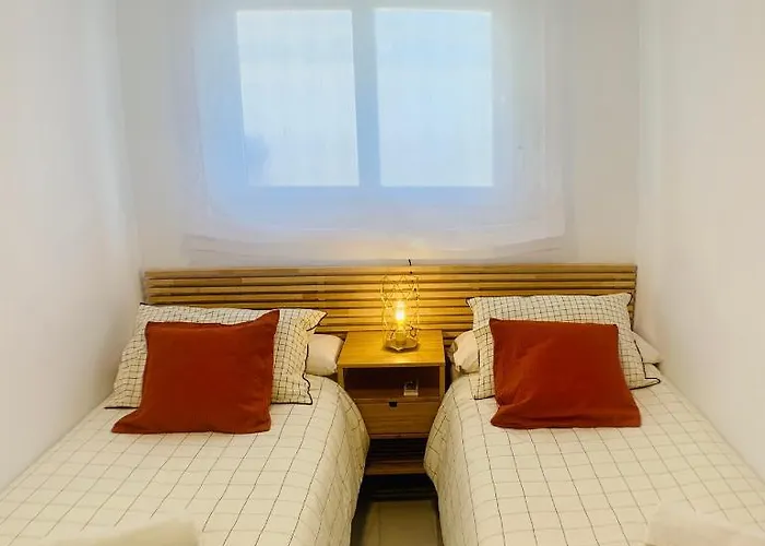 Solana Tulipanes Parking Pool Terrace Fuengirola