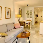 Solana Tulipanes Parking Pool Terrace *