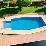 Solana Tulipanes Parking Pool Terrace