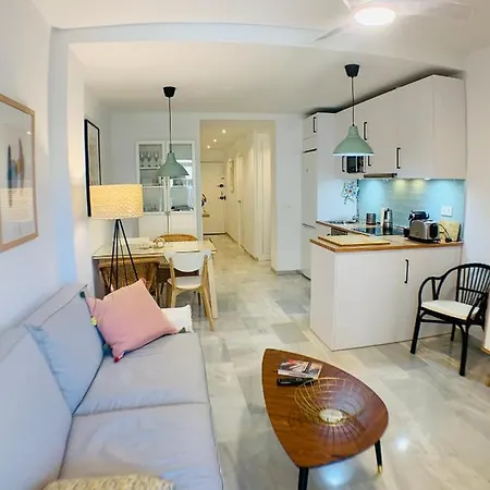 Solana Tulipanes Parking Pool Terrace Апартаменты